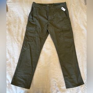 Old Navy Men's Dark Green Cargo Pants